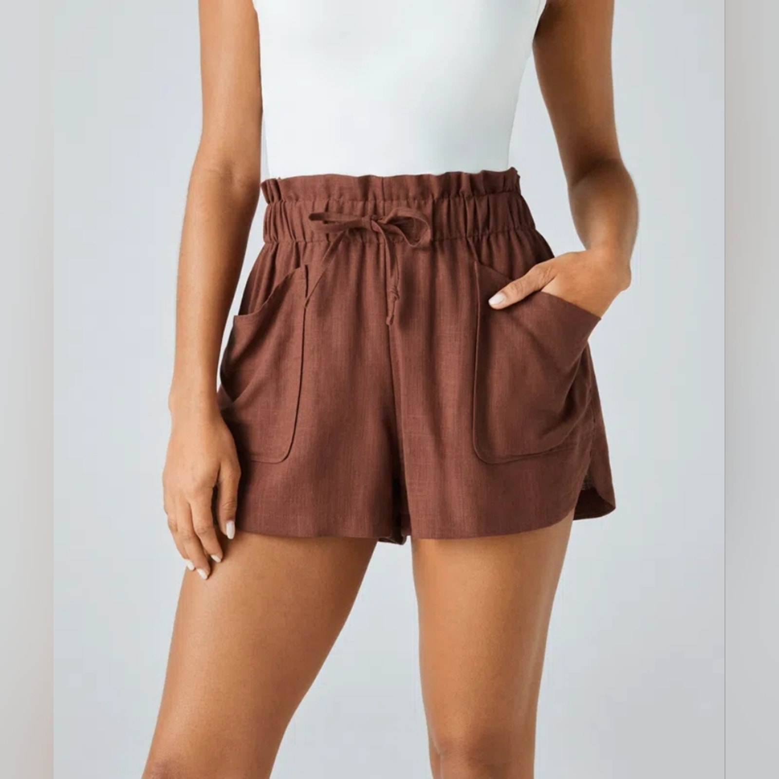 Nwt Halara Paper Bag Waist Shorts Size Small